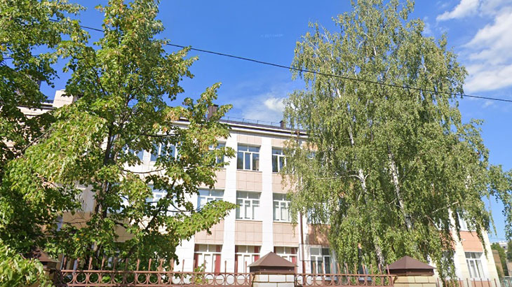 Здание татарской гимназии №2.